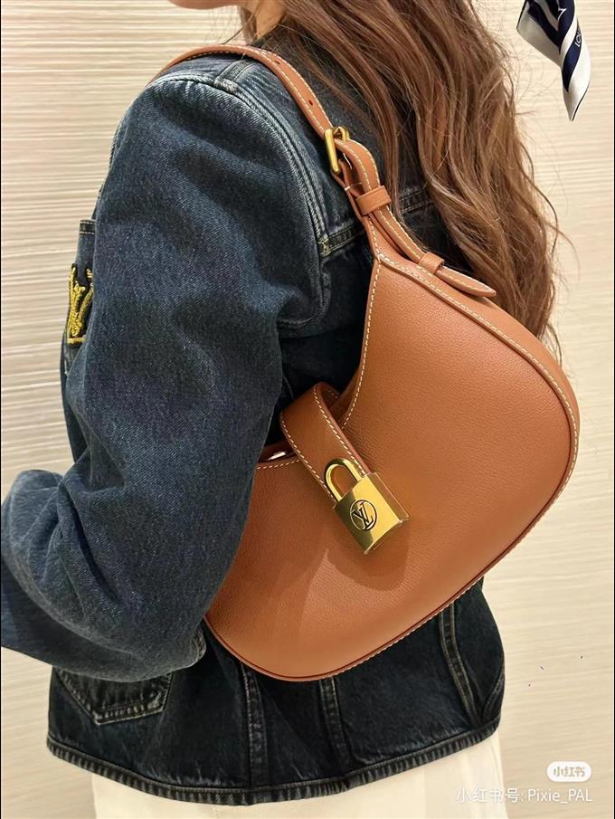 2025224M24885224632139