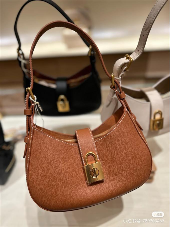 2025224M2488522463293