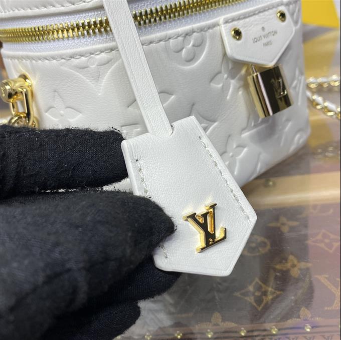 2025224M25123214939242