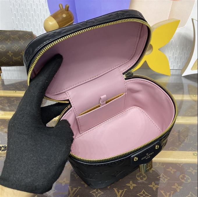 2025224M25123214939445