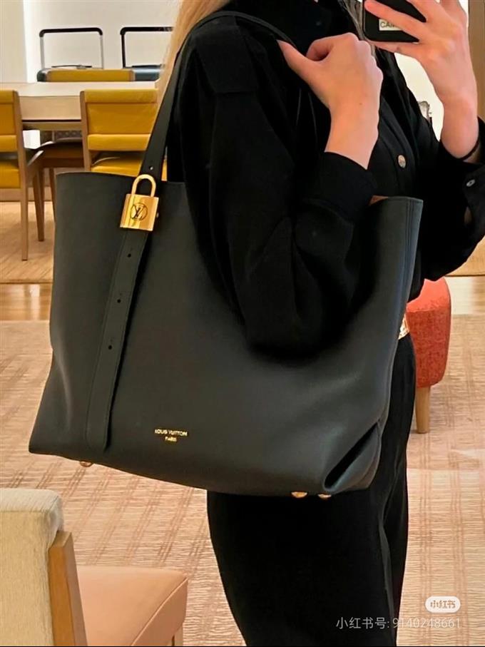 2025224M25341224632898