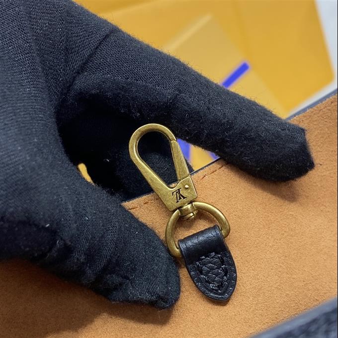 2025224M2535222243557