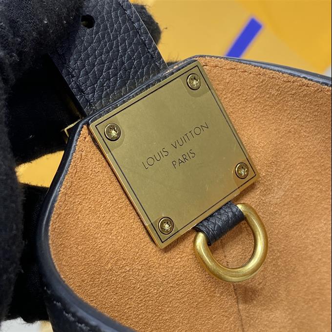 2025224M2535222243743