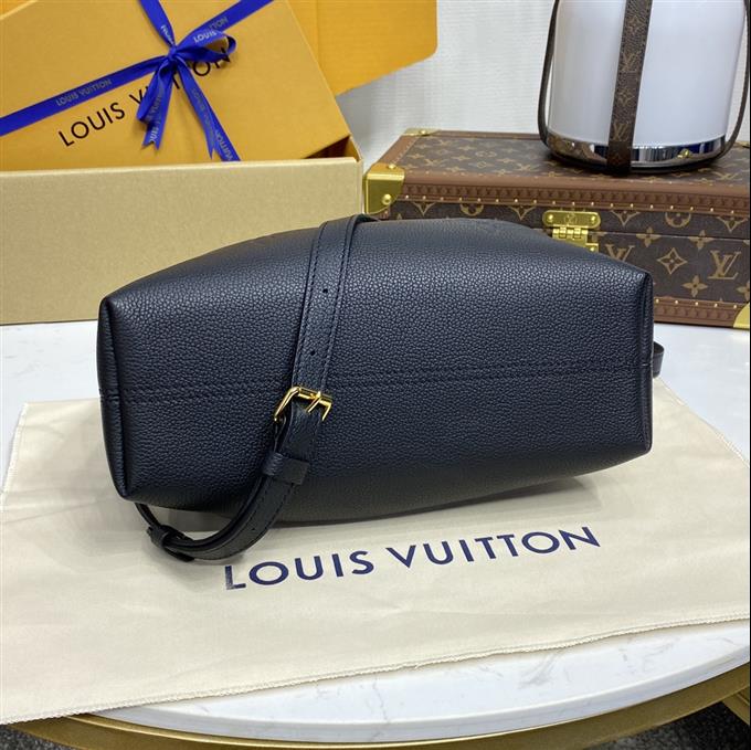 2025224M25452222412523