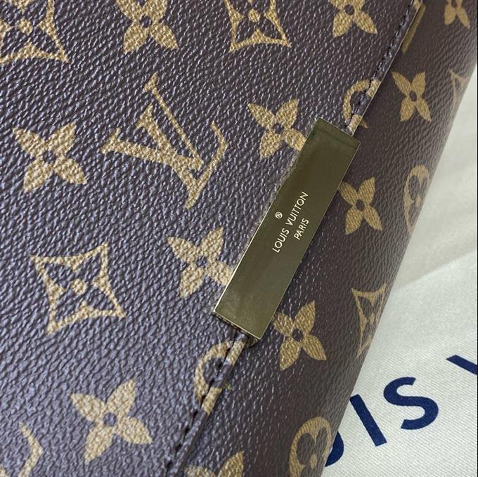 2025224M40718223647249