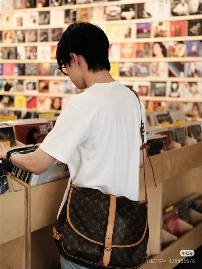 2025224M4225420303286