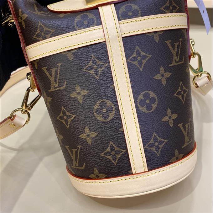 2025224M43587223644192