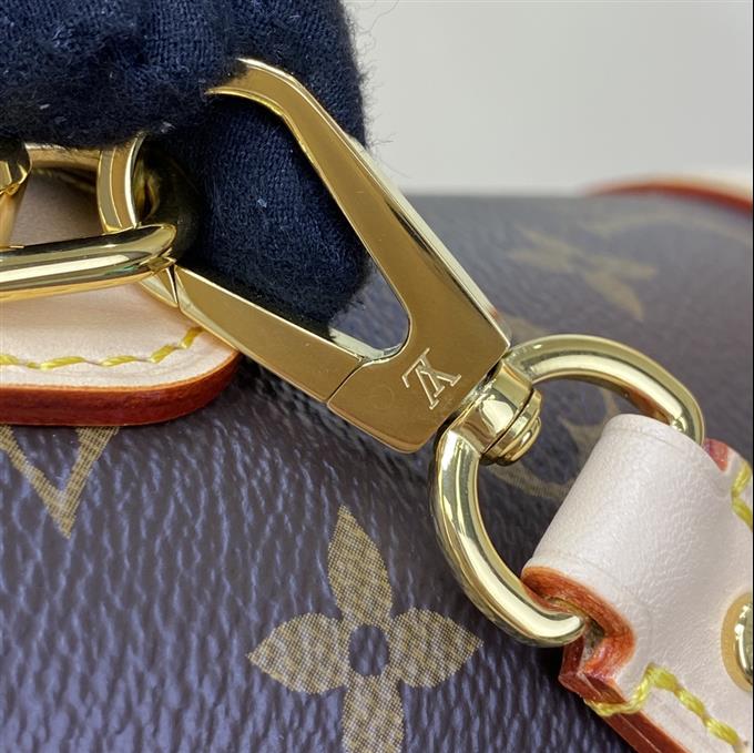 2025224M43587223647672