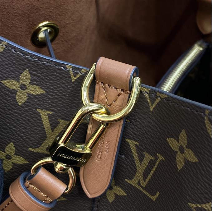 2025224M44887223649632