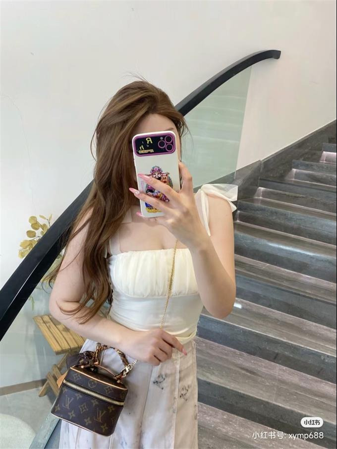 2025224M4493622373168