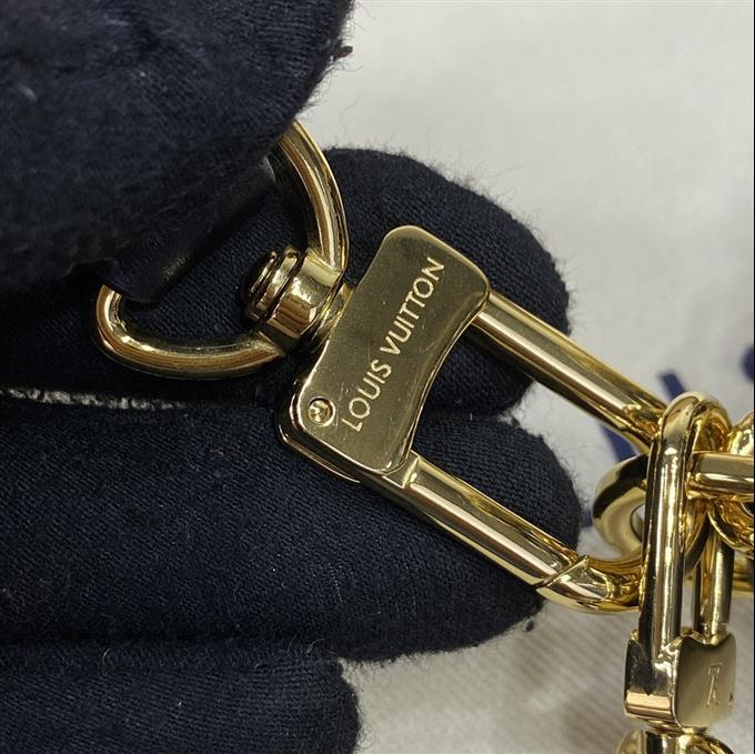 2025224M4577722245767