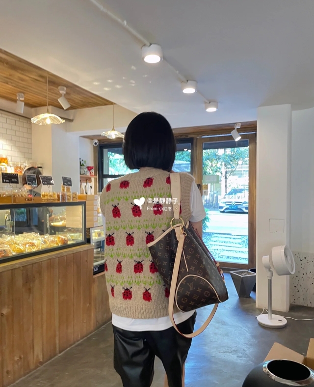 2025224M403521542300