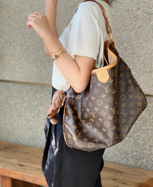 2025224M403521542408