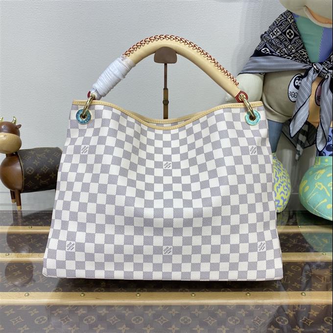 2025224M448691541800