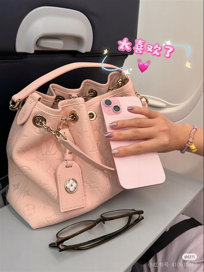 2025224M11283224048533