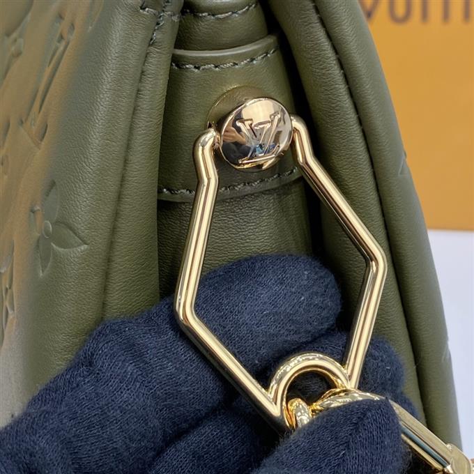 2025224M5778211646178