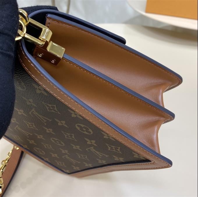 2025224M45958222946625