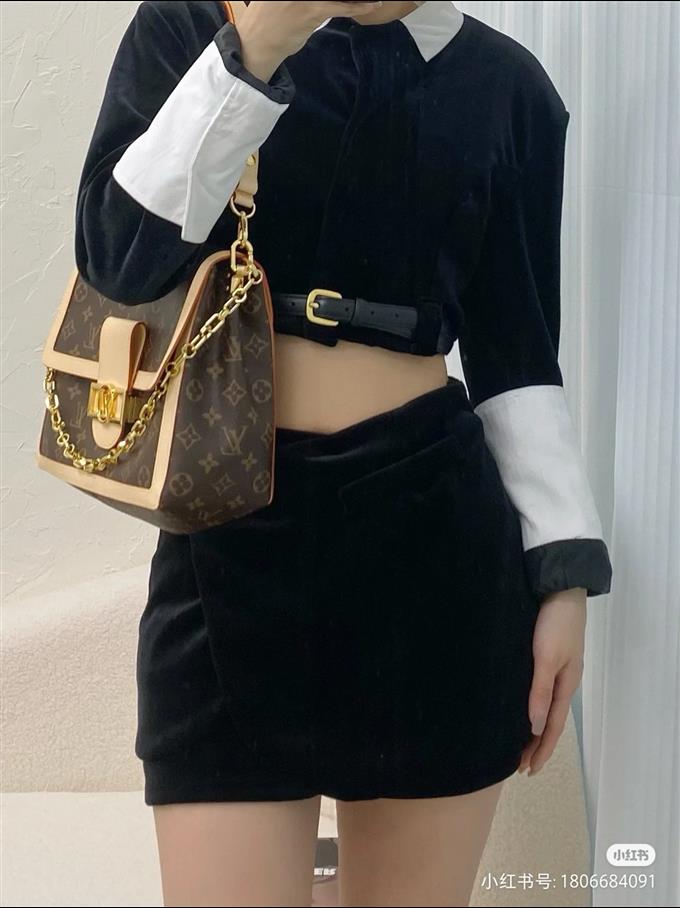 2025224M47149222946872