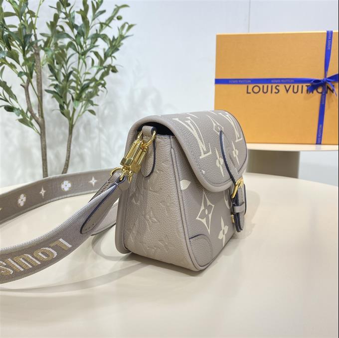 2025224M46388221720688