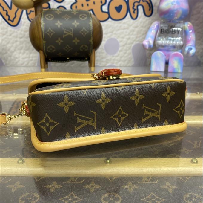 2025224M83298215312964