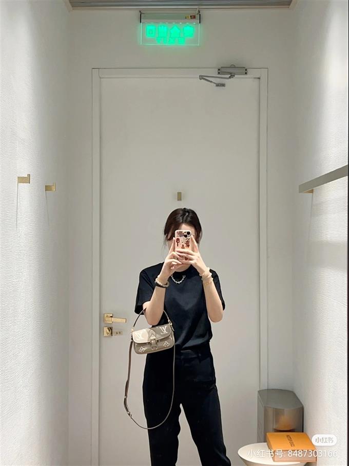 2025224M8330021215313