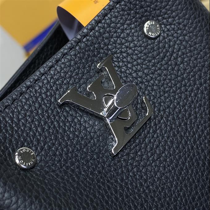 2025224M68709222158198