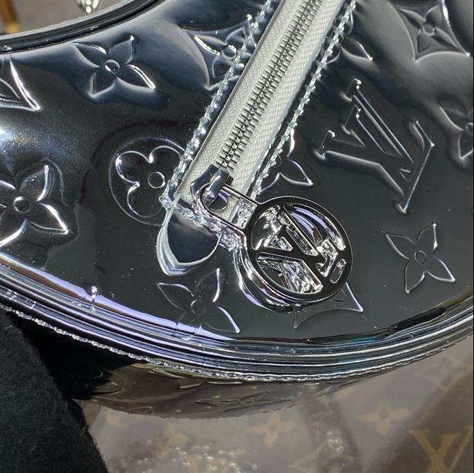 2025224M11833151844276