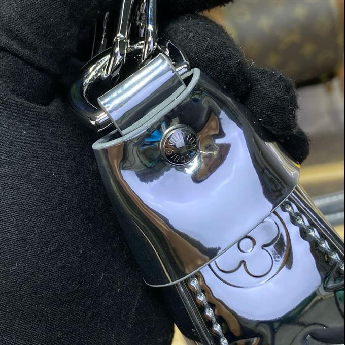 2025224M11833151844308