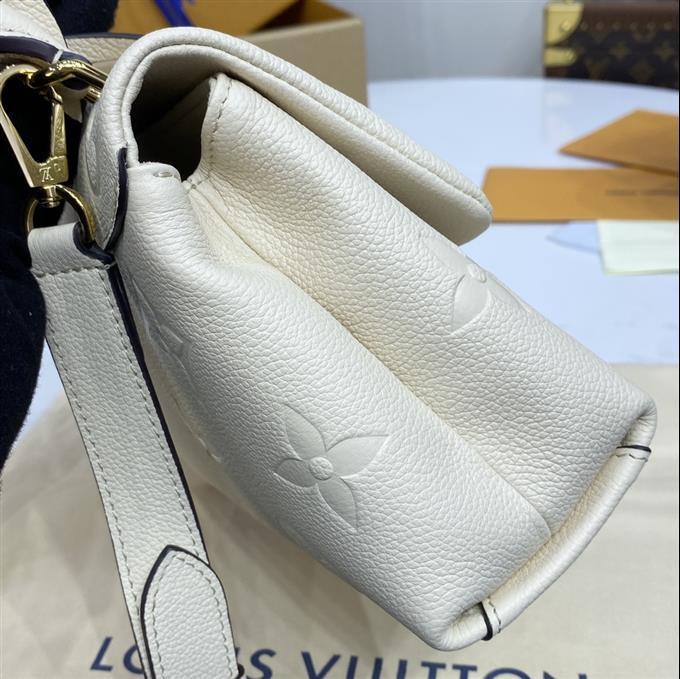 2025224M45978221633976