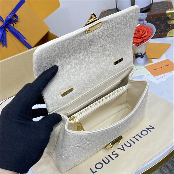 2025224M4597822163423