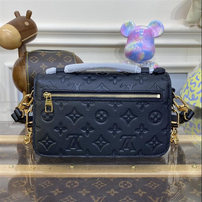 2025224M23940212057952