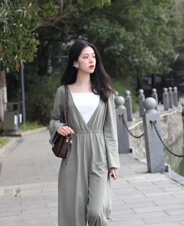 2025224M44875144535238