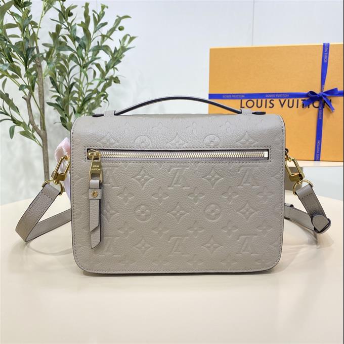 2025224M44881221952775