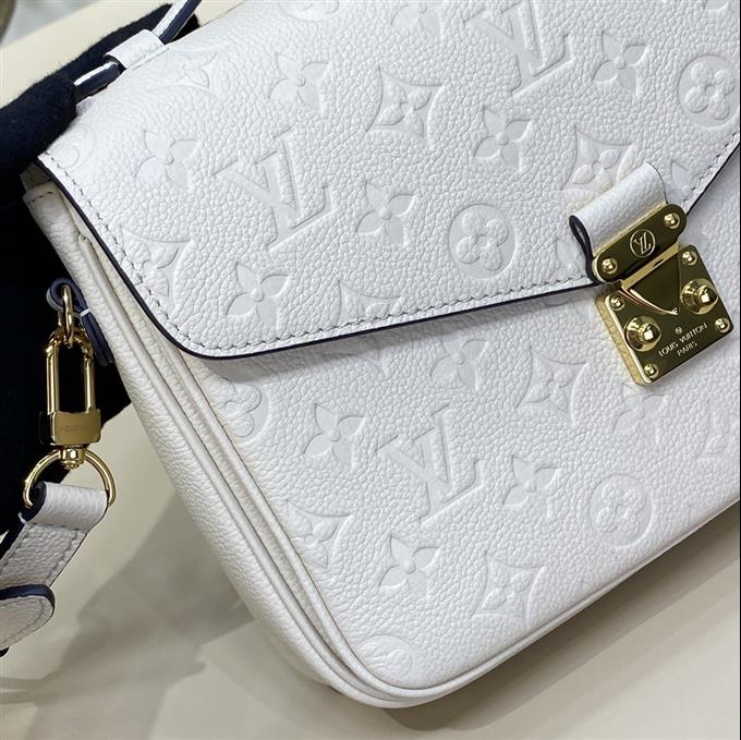 2025224M44881221953101