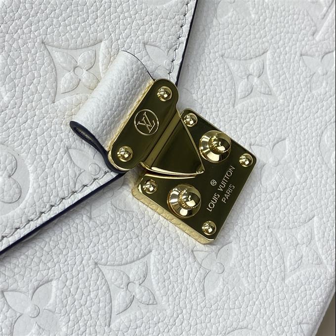 2025224M44881221953117