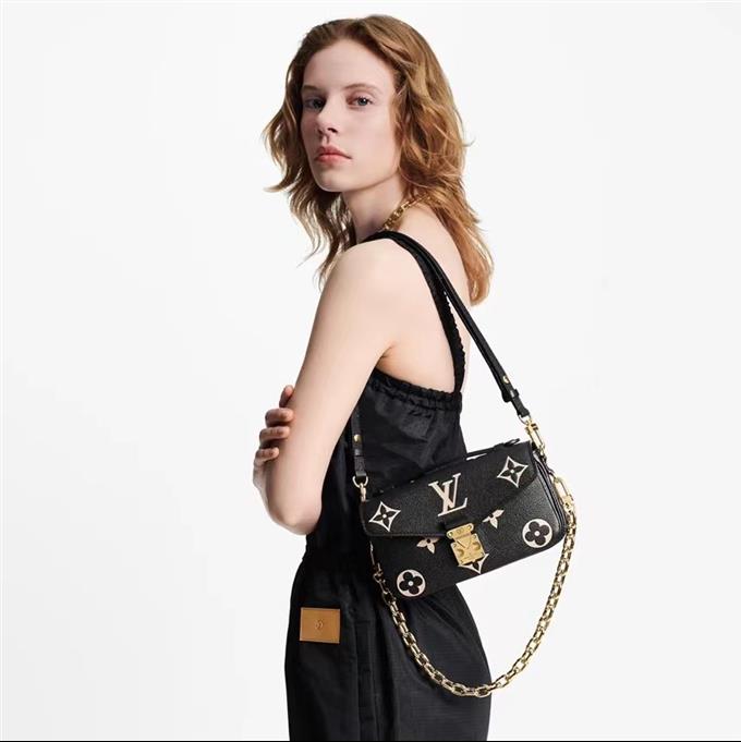 2025224M4659621211812