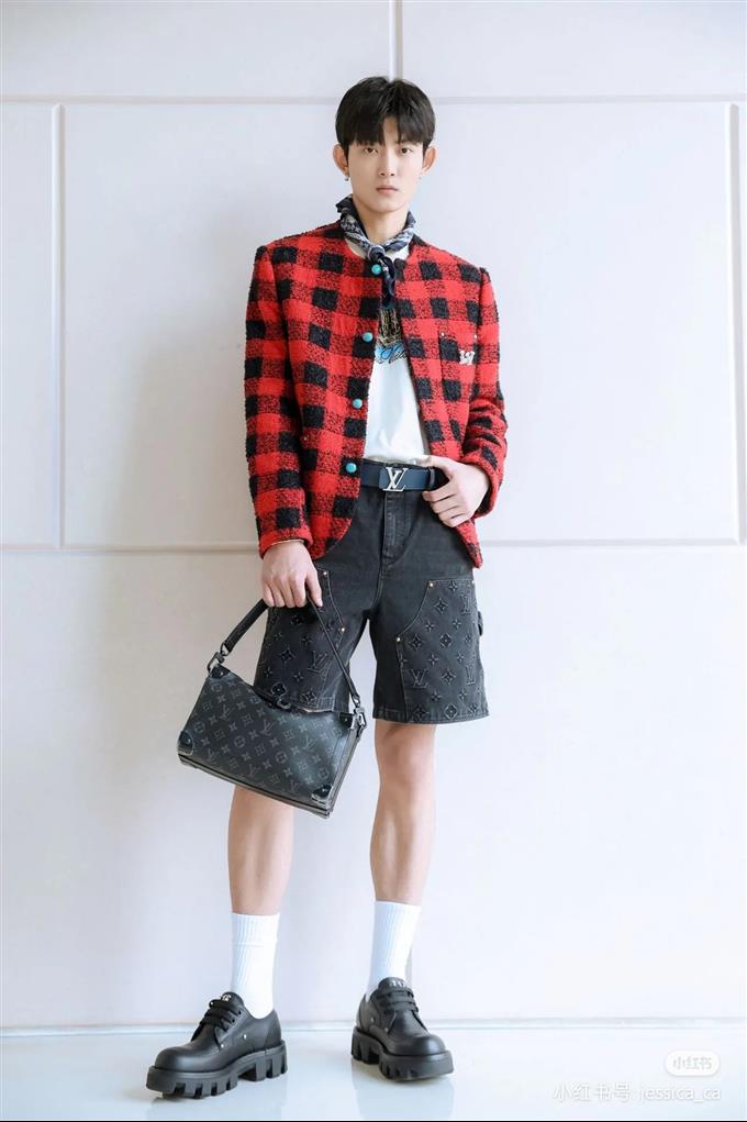 2025224M1174415152366