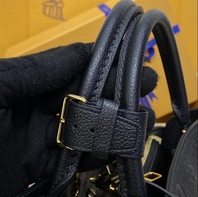 2025224M4104822183676