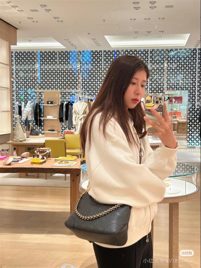 2025224M129302121189