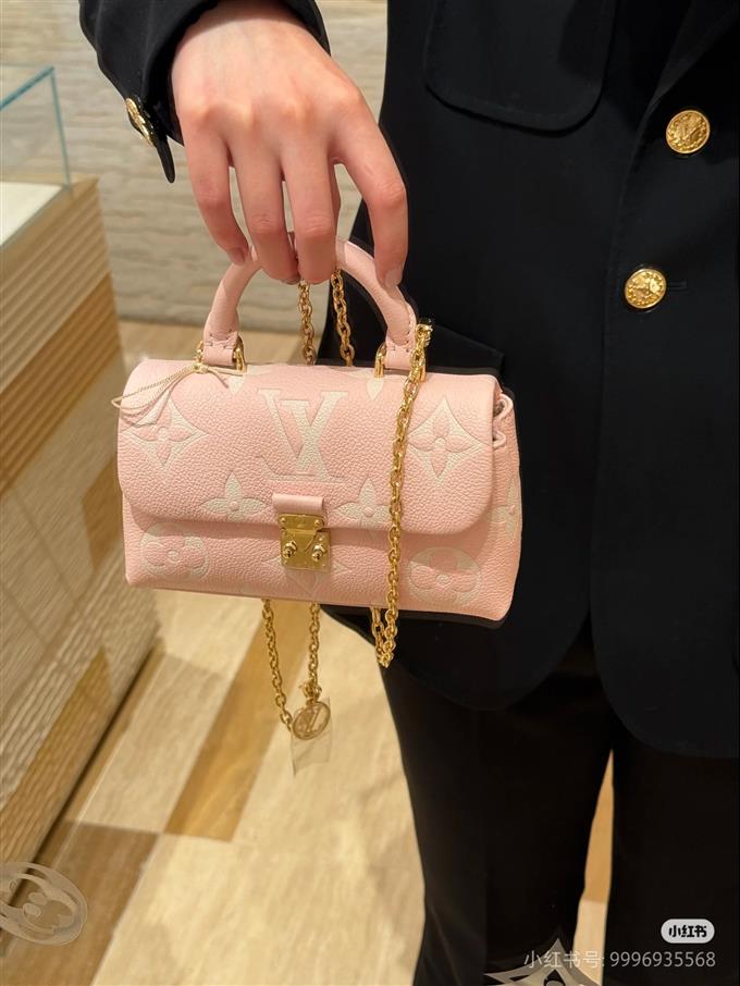 2025224M1379621214733