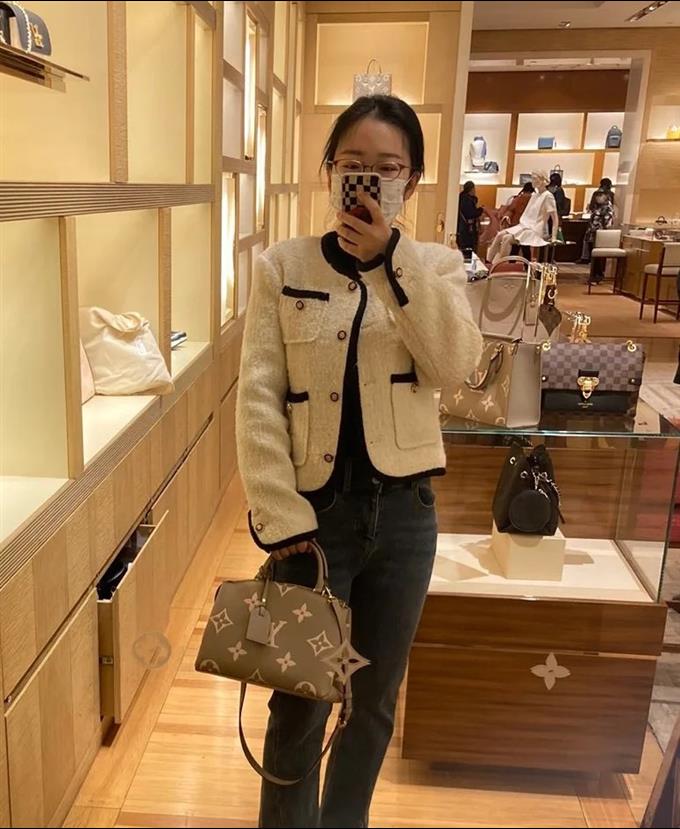 2025224M5891421212878