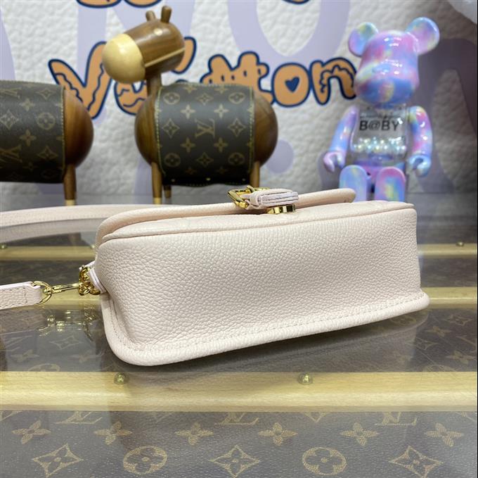 2025224M833002120595