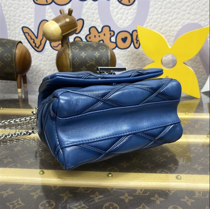 2025224M1233211290472