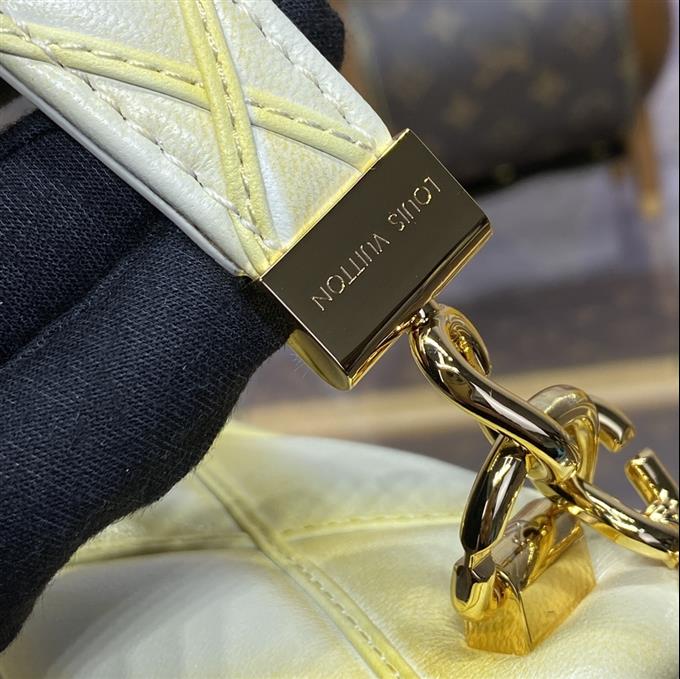 2025224M1233211290646