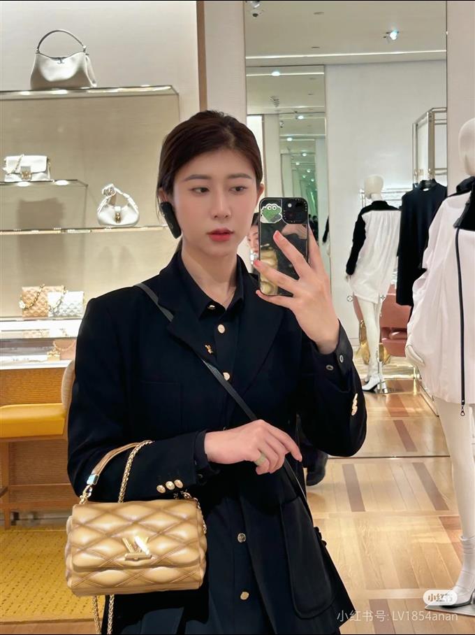 2025224M1233211292680