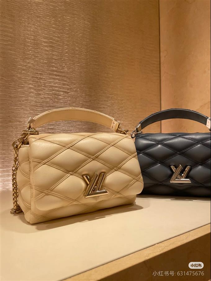 2025224M1243411292928