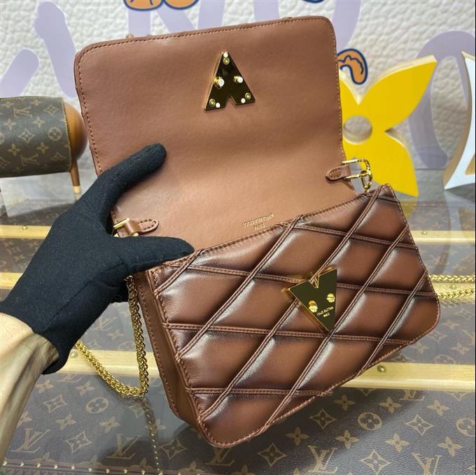 2025224M131391129151