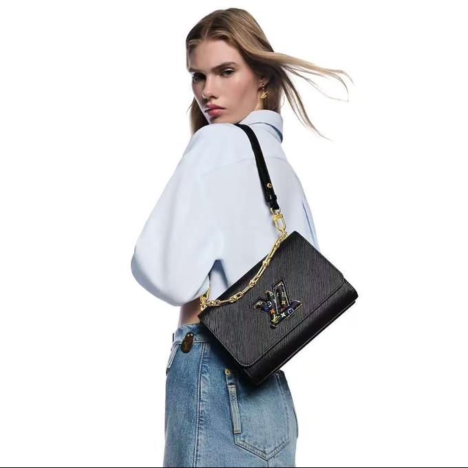 2025224M1324311292477