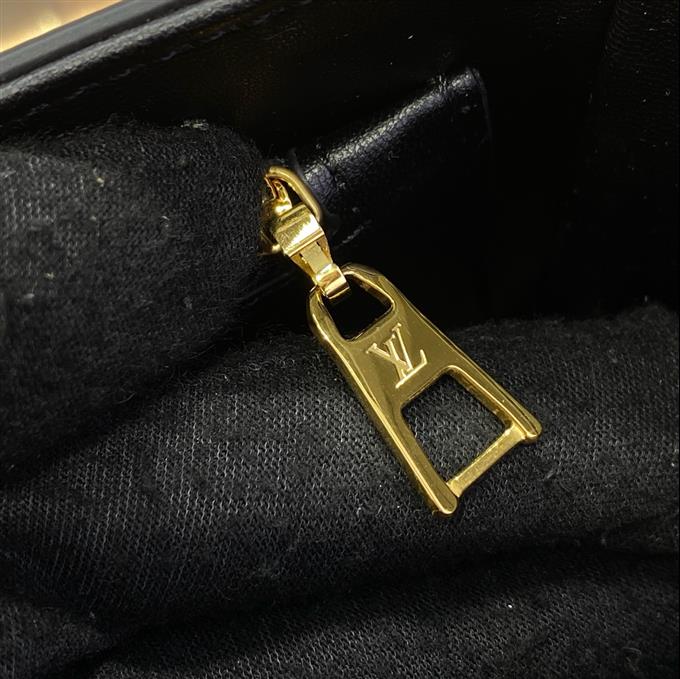 2025224M1367811291431