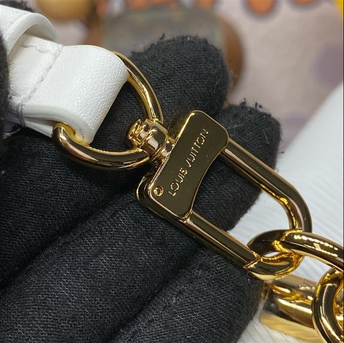 2025224M1367811291540